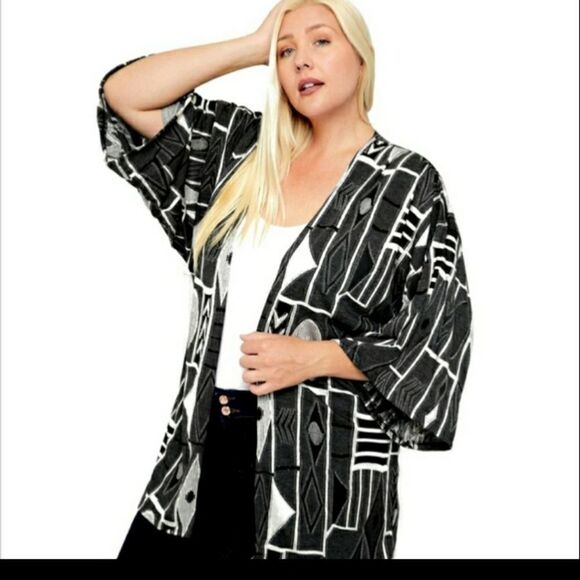 Plus sz 1x2x3x black/white/gray cardigan - Picture 2 of 11